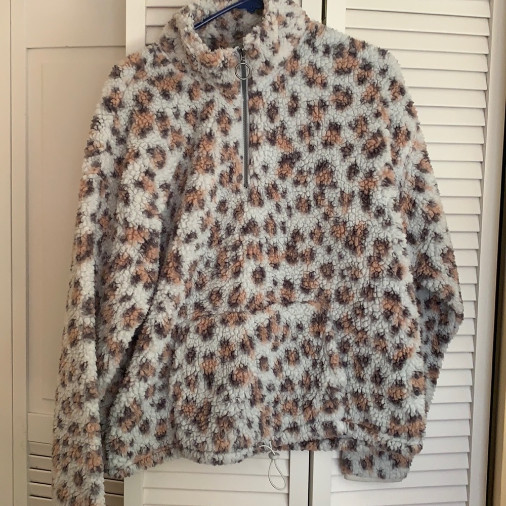 SO 3/4 zip cheetah print fleece Juniors XXL